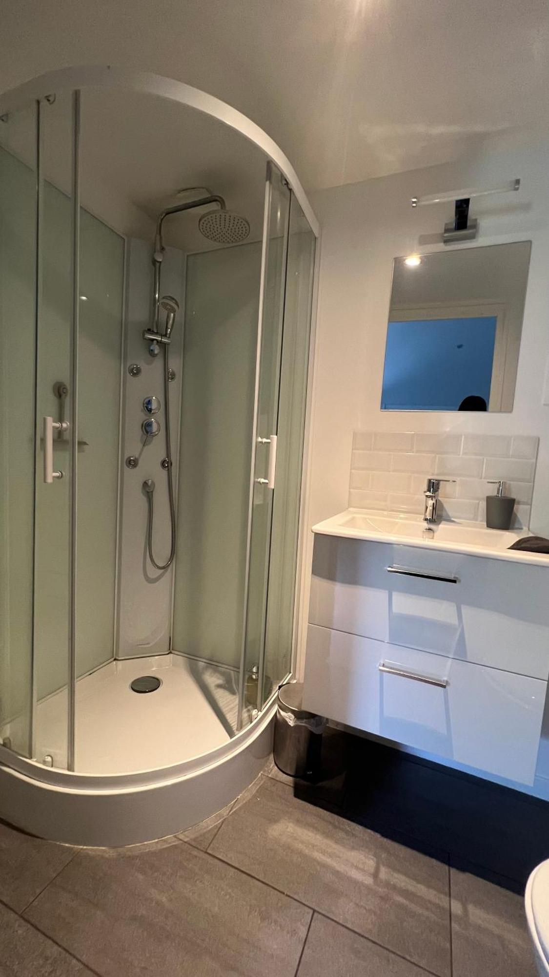 Studios Cozy 2A4 Pers Avec Jardin I Proche Futuroscope Châtellerault Exteriör bild