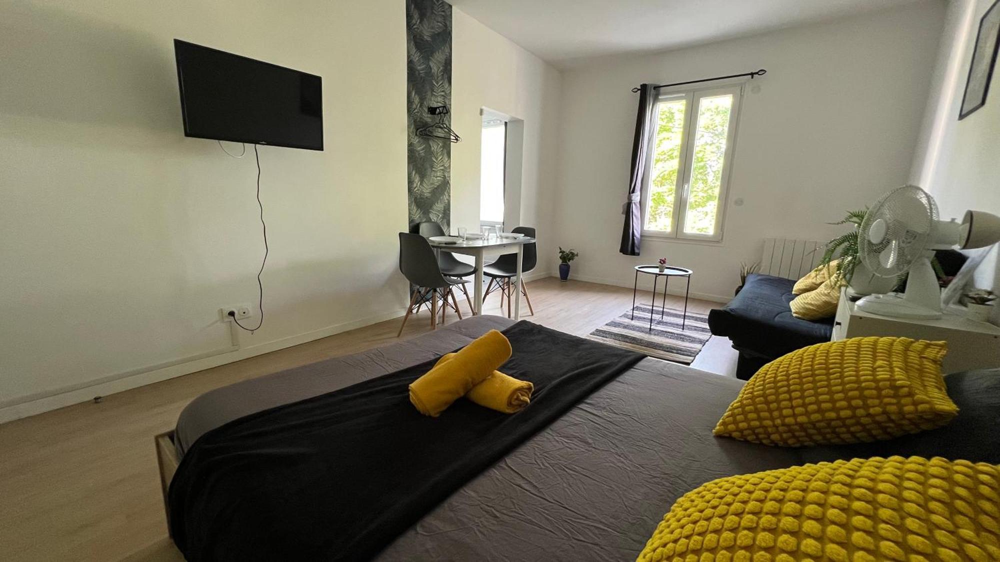 Studios Cozy 2A4 Pers Avec Jardin I Proche Futuroscope Châtellerault Exteriör bild