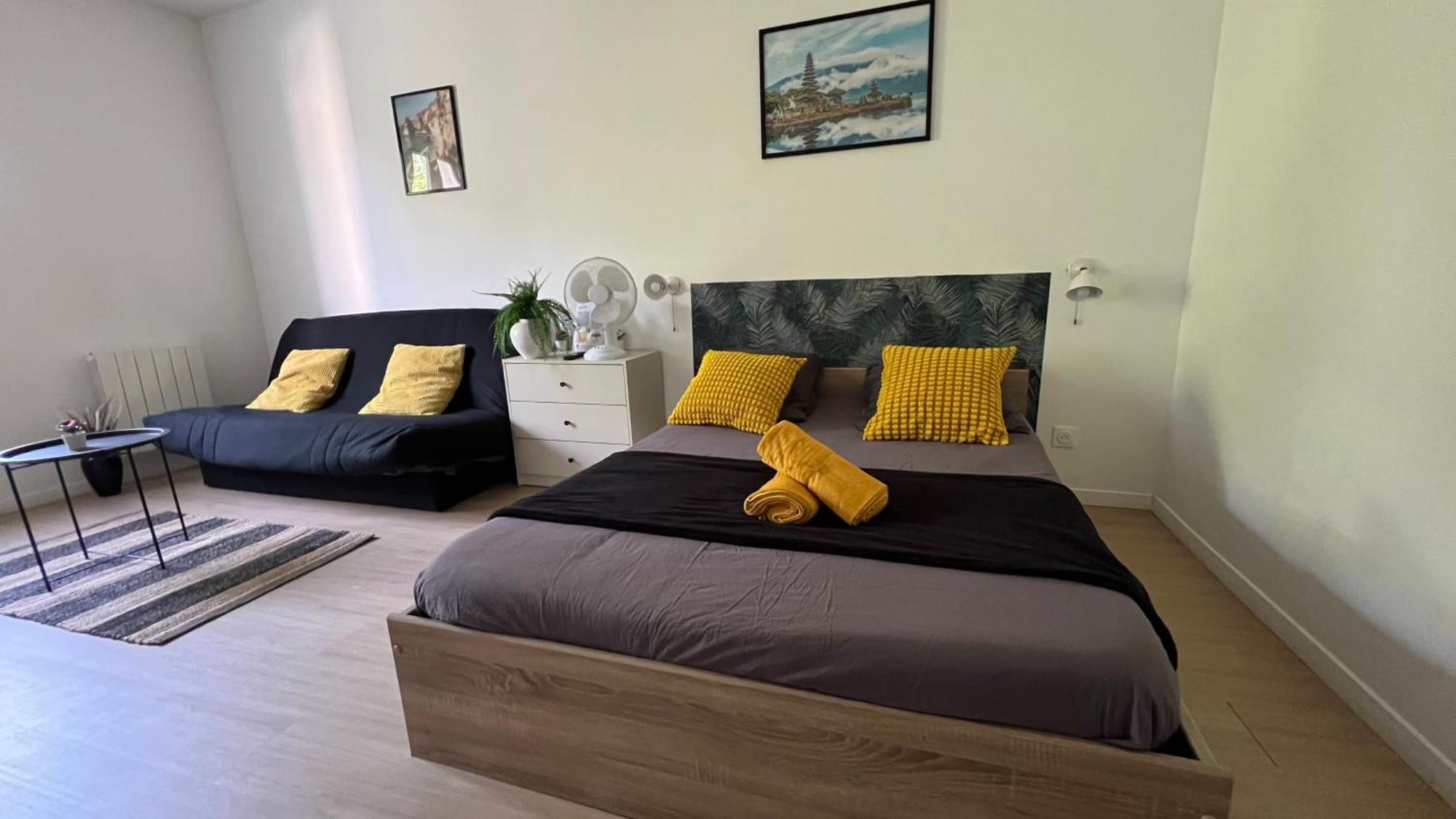 Studios Cozy 2A4 Pers Avec Jardin I Proche Futuroscope Châtellerault Exteriör bild