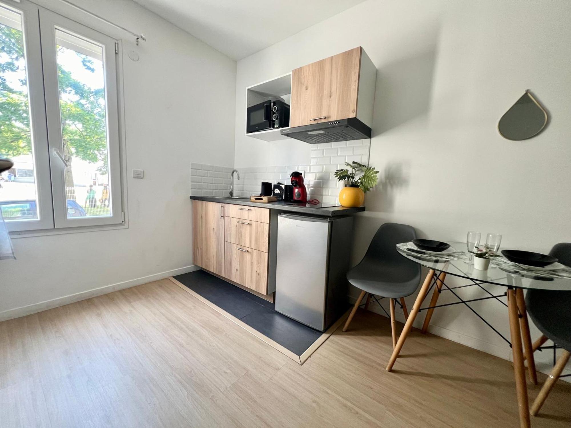 Studios Cozy 2A4 Pers Avec Jardin I Proche Futuroscope Châtellerault Exteriör bild