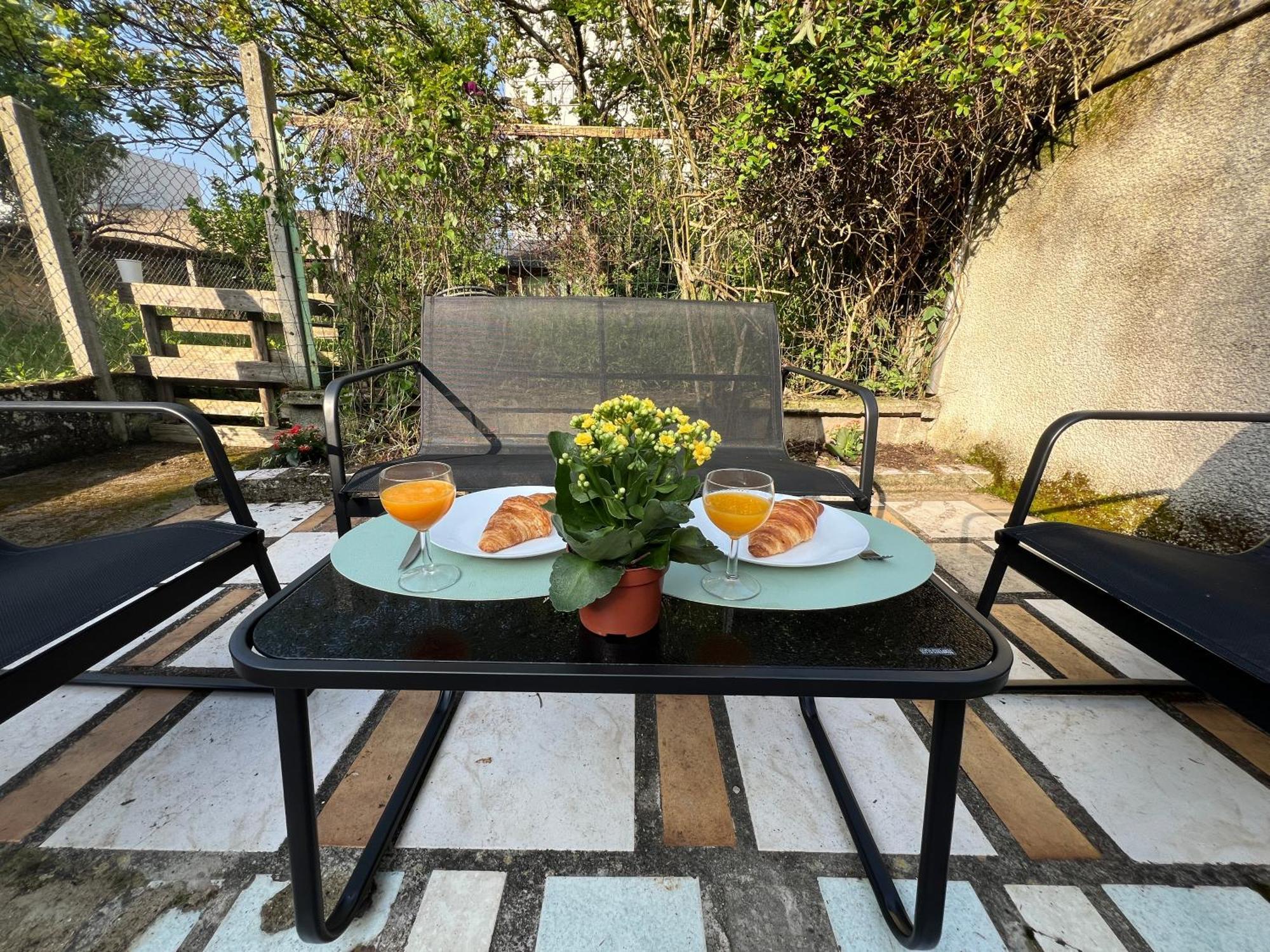 Studios Cozy 2A4 Pers Avec Jardin I Proche Futuroscope Châtellerault Exteriör bild