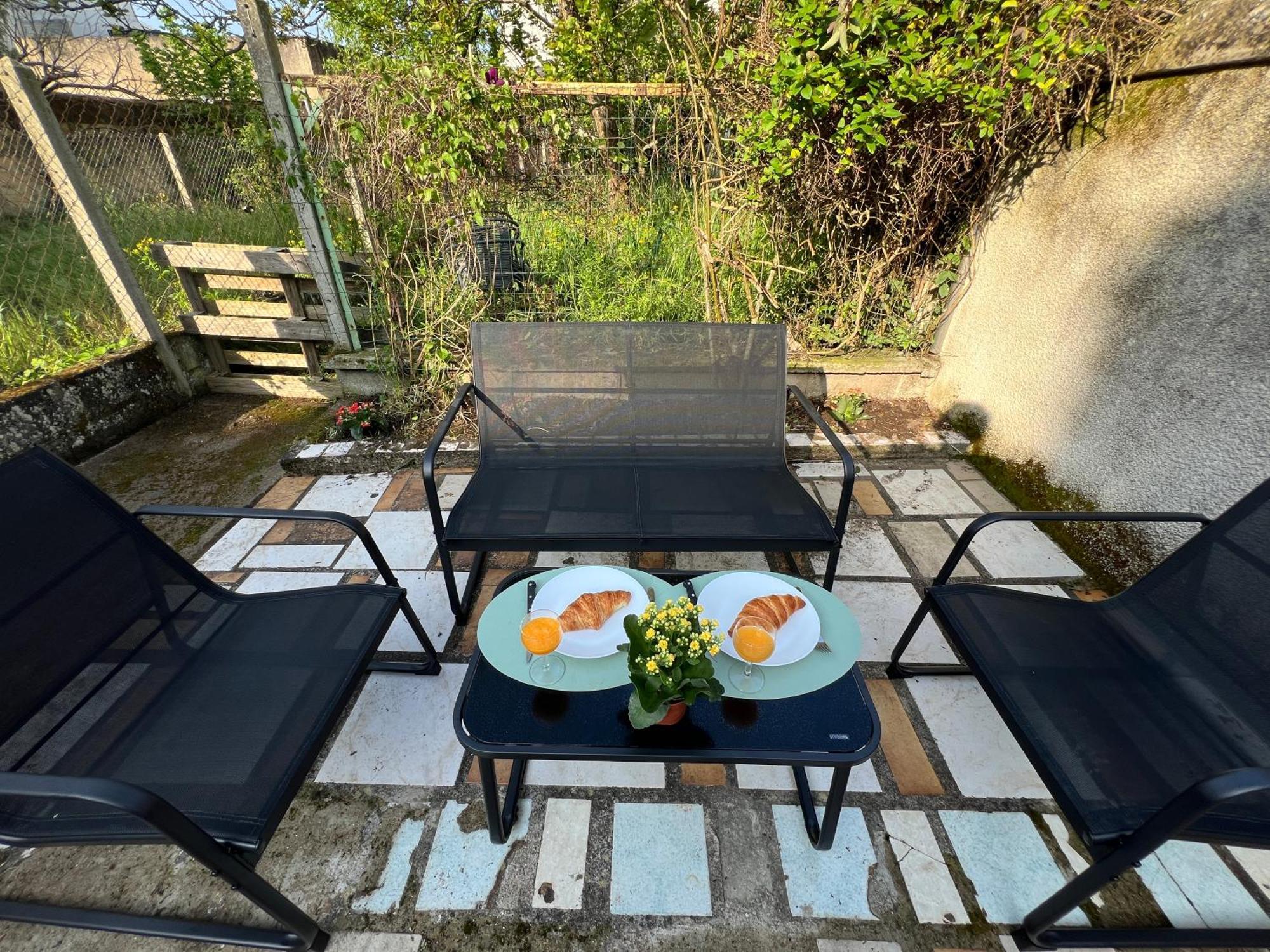 Studios Cozy 2A4 Pers Avec Jardin I Proche Futuroscope Châtellerault Exteriör bild